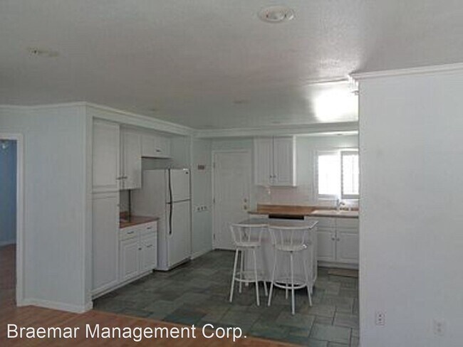 Foto del edificio - 4 br, 2.5 bath House - 1131 Knollwood Drive