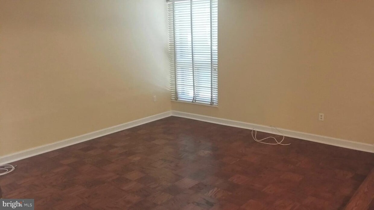 9820 Ave Unit 21102, Silver Spring, MD 20902 Condo for Rent in Silver Spring, MD