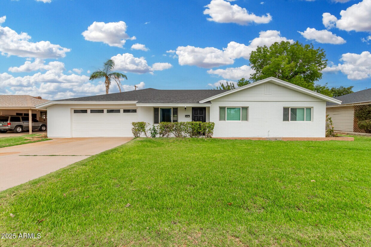 Foto principal - 3726 E Weldon Ave