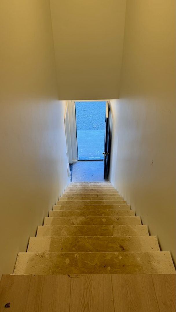 Building Photo - Duplex in CDA !