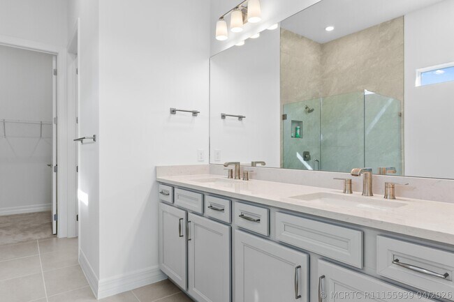 Foto del edificio - 10717 Northbrook Cir