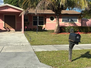 Building Photo - 231 NW 20th St