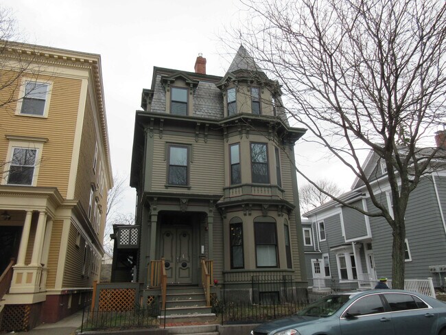 View from the street (second floor is the unit). - 48 Magazine St #4