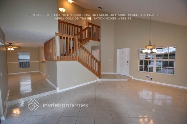 Foto del edificio - 8640 Rosalie Ct