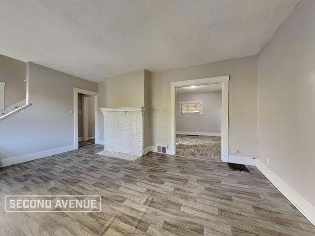 Building Photo - 4692 Winton Rd