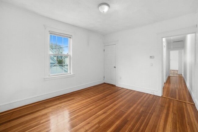 Building Photo - 276 Fayette St