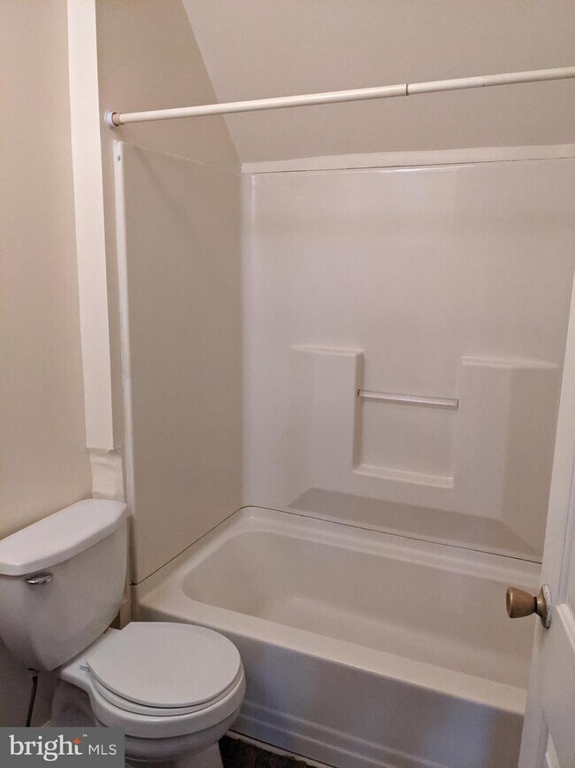 Foto del edificio - 449 Billings Ave