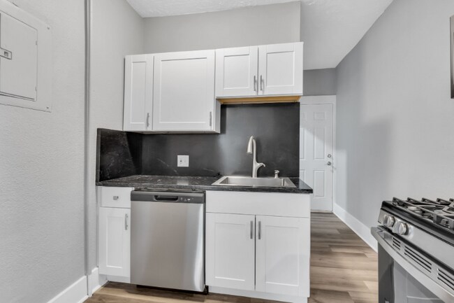 Foto del edificio - 1213 12th St