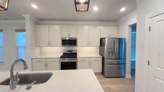Photo - 2218 Sanibel Ln House