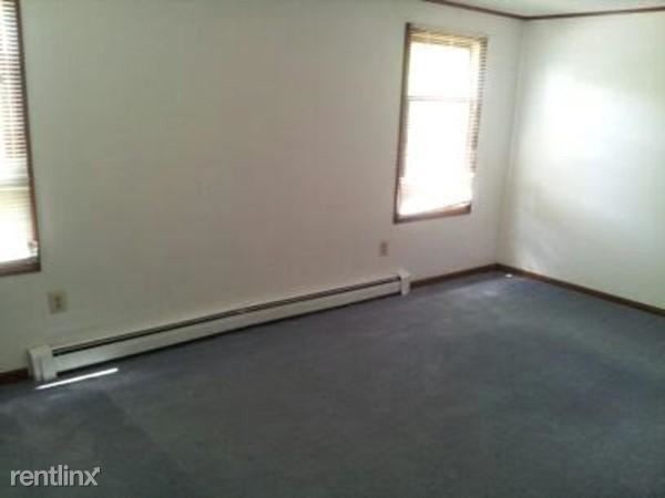 Foto del edificio - 27 Josselyn Pl