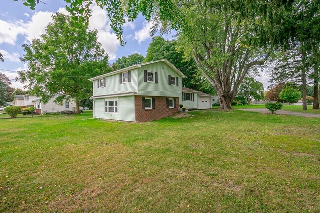 Foto del edificio - 2 Cliff View Dr