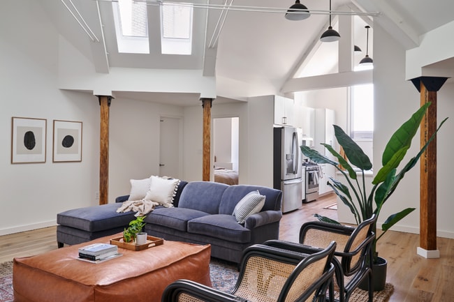 Interior Photo - Monroe Furnished Rooms