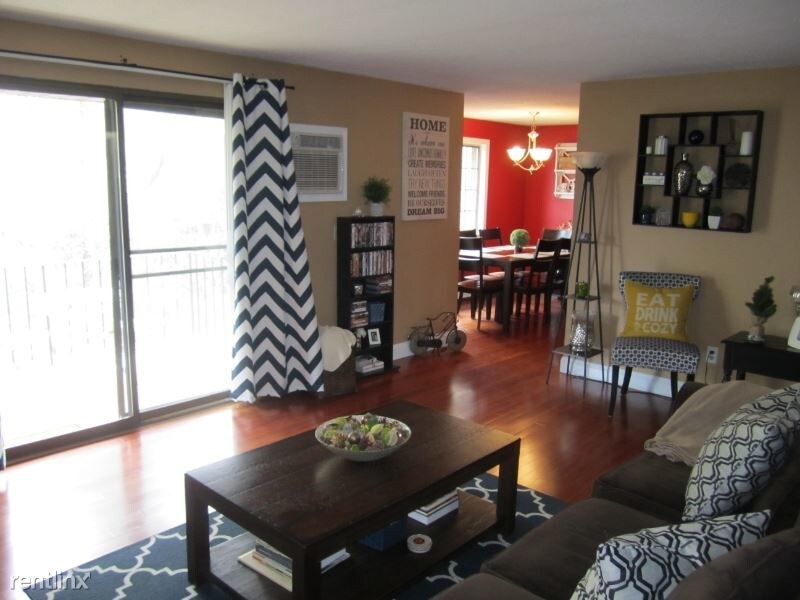 2 br 1 bath condo 2400 skyline dr condo for rent in lowell ma apartments com