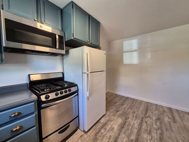 Foto del edificio - 2 Bedroom for Rent