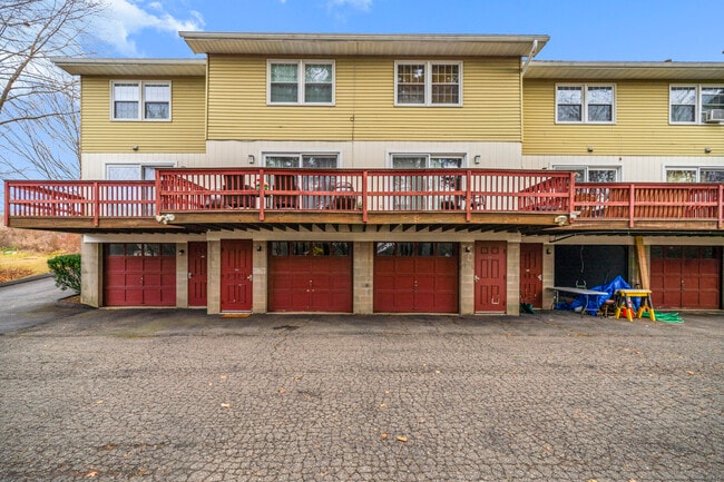 Building Photo - 161 Kinney St