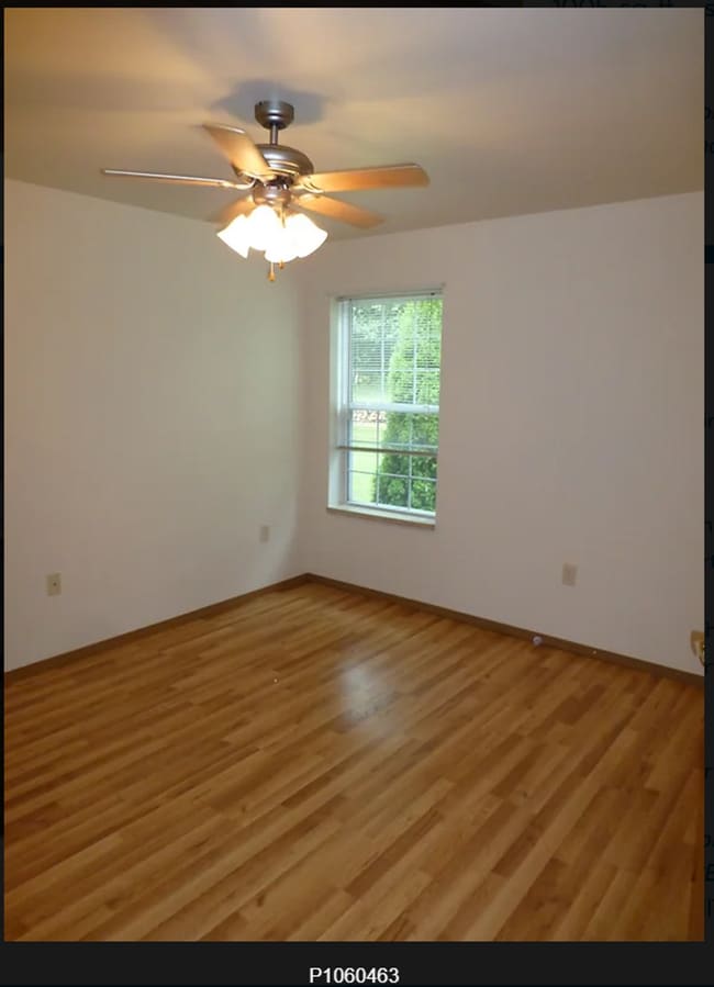 Interior Photo - Briarwood Cottages