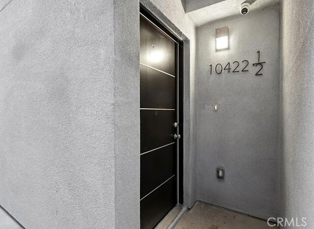 Foto del edificio - 10422 Graham Ave