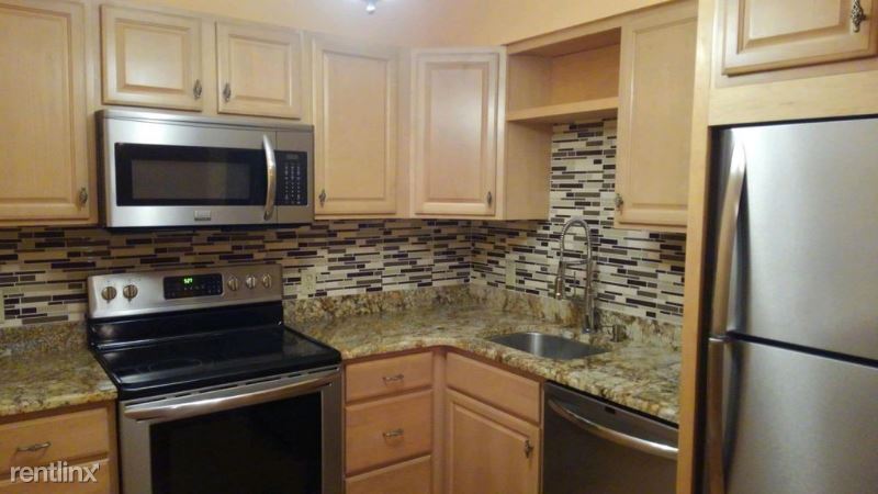 Foto principal - 1575 Street Rd