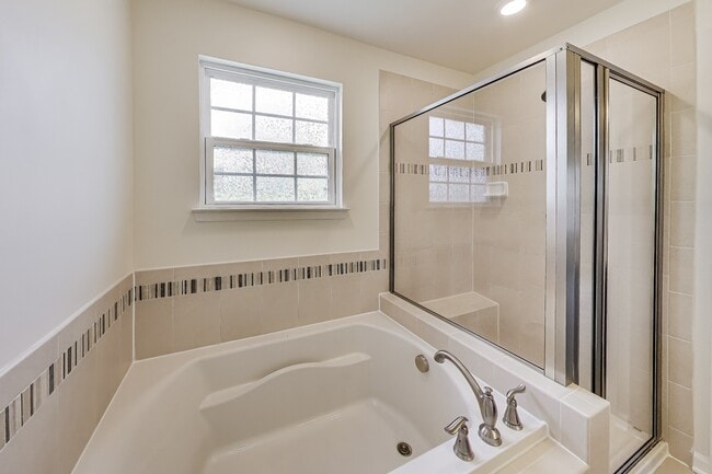 Building Photo - 13771 Soaring Wing Ln