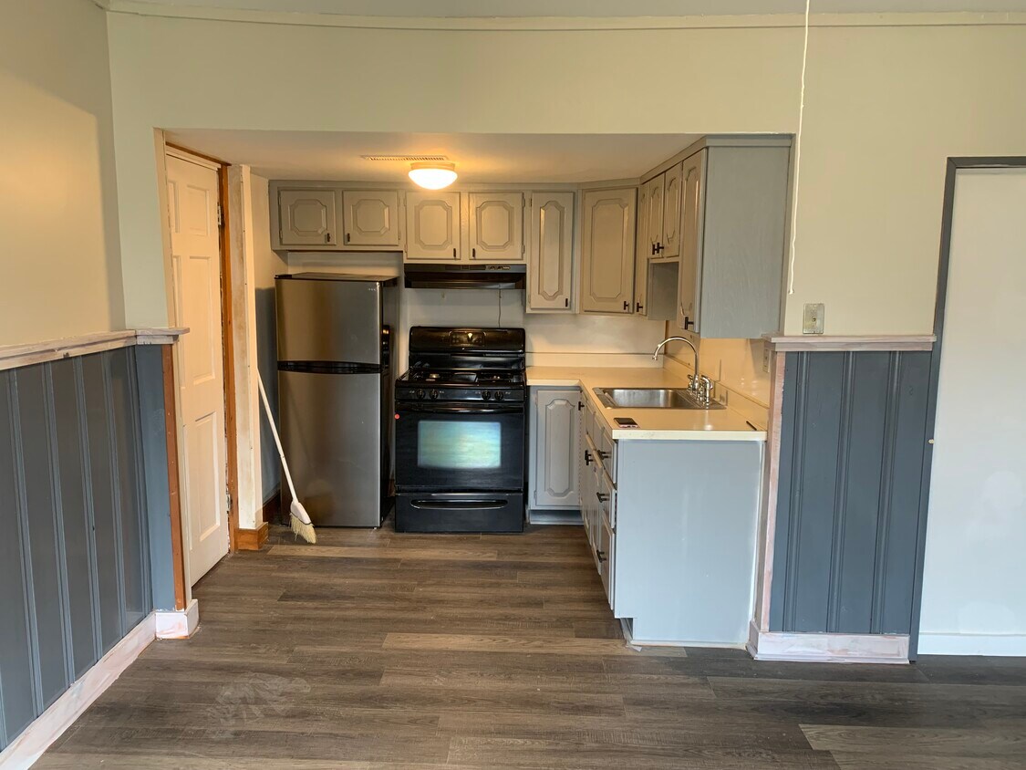 15 Chisholm Avenue, Brockton, MA 02302 Townhome Rentals in Brockton