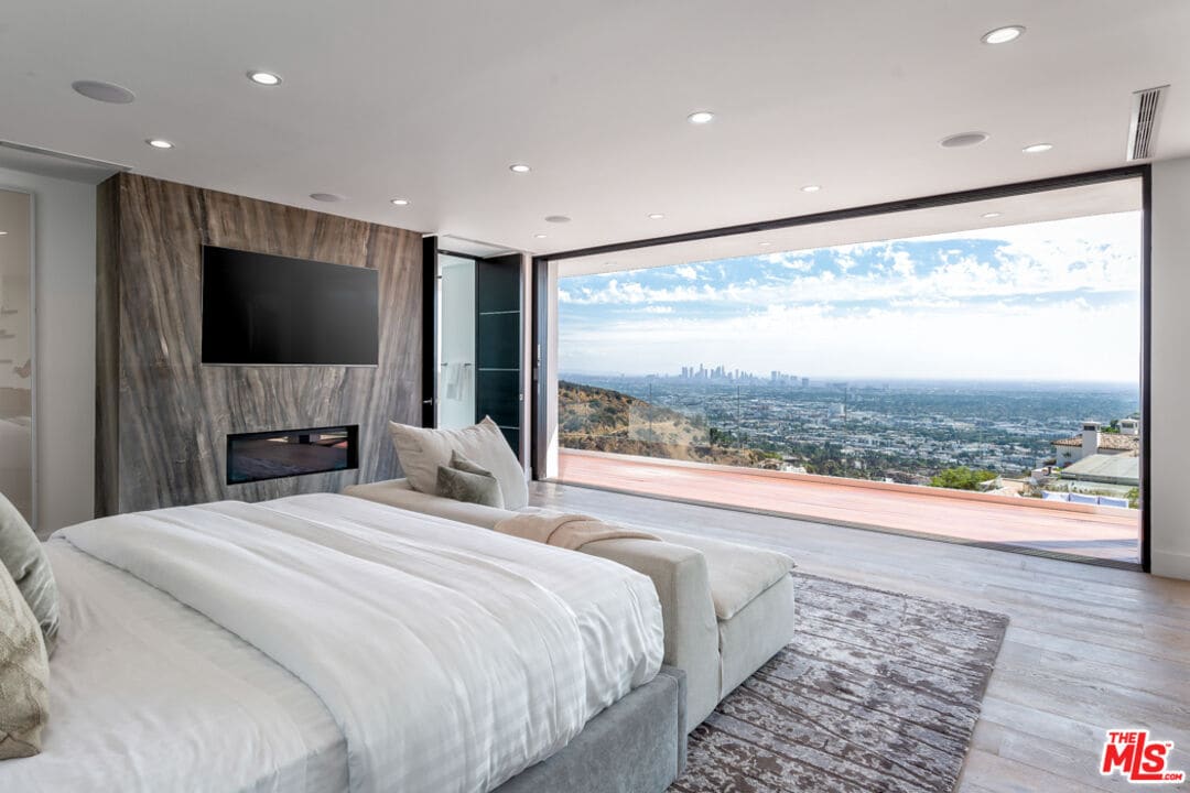 Foto principal - 2110 Hercules Dr