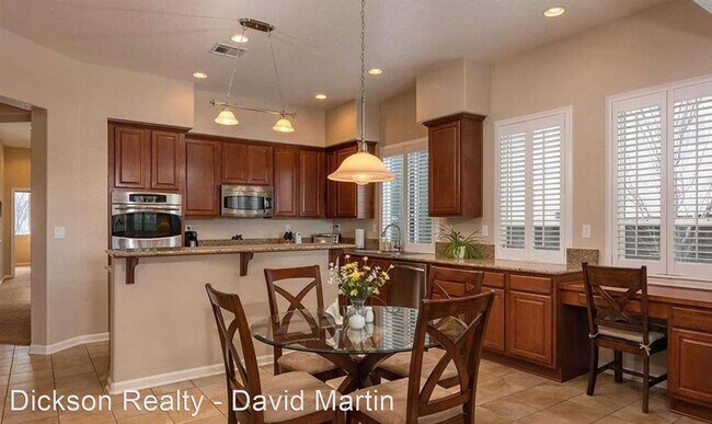 Building Photo - 5 br, 3 bath House - 713 Sienna Park Dr