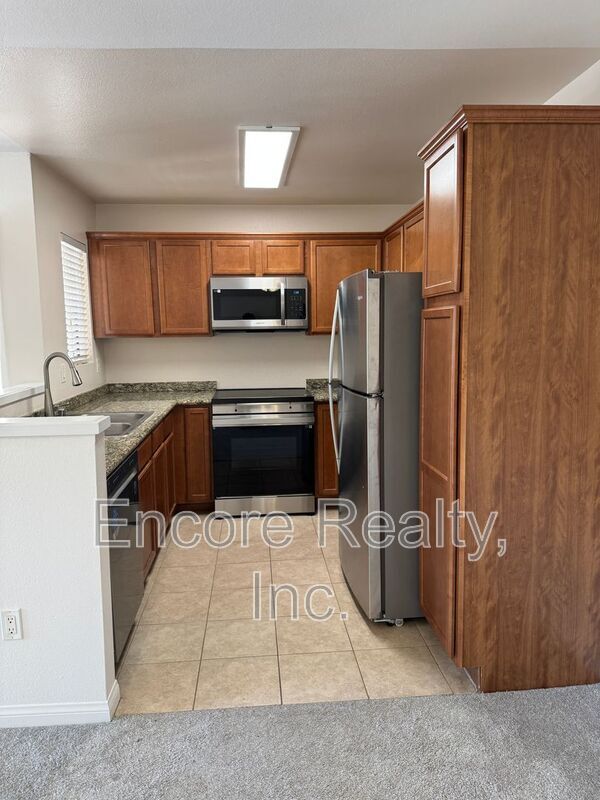 Building Photo - 12191 Cuyamaca College Dr E