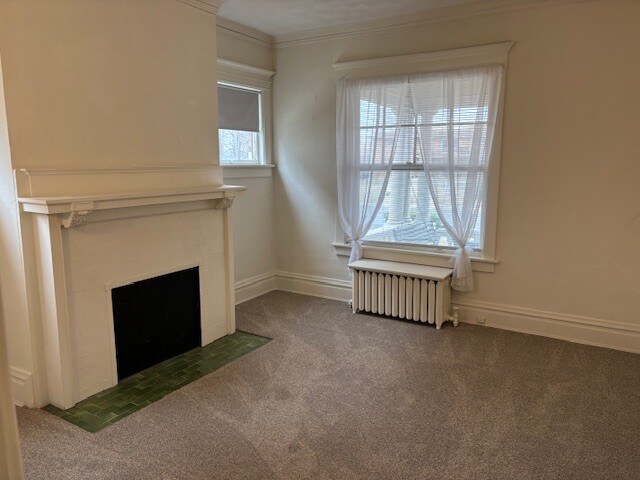 Dormitorio delantero - 1113 W Moss Ave