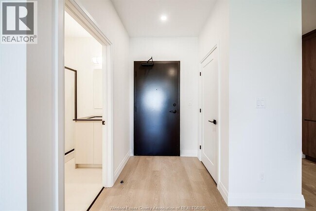 Photo du bâtiment - 4300 Laurier Pkwy