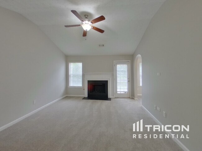 Building Photo - 6159 Stone Creek Ln