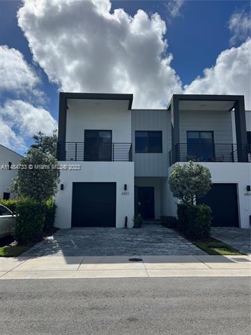 Building Photo - 6820 SW 80th St