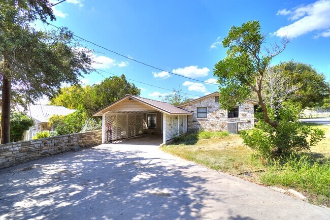 Foto del edificio - 155 Nimitz Dr