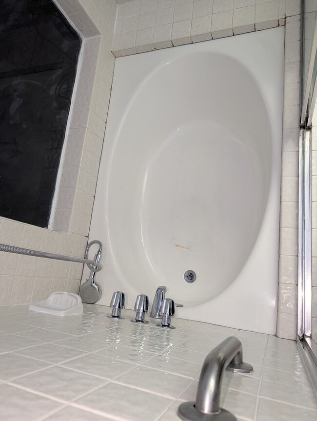 Building Photo - 3649 Birdsong Ave