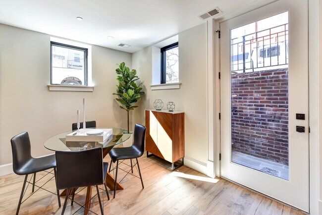 Foto del edificio - 2139 N St NW