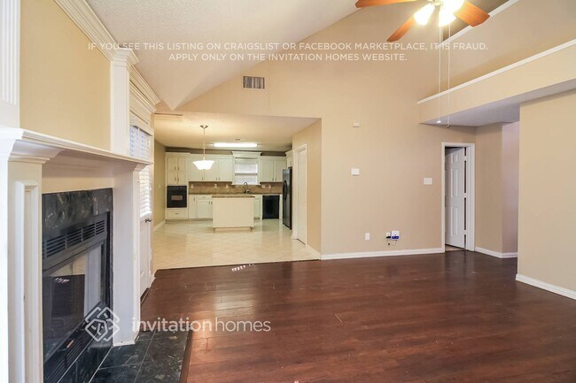 Foto del edificio - 2837 Perrine Pl