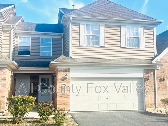 Building Photo - 1119 Loganbury Ct