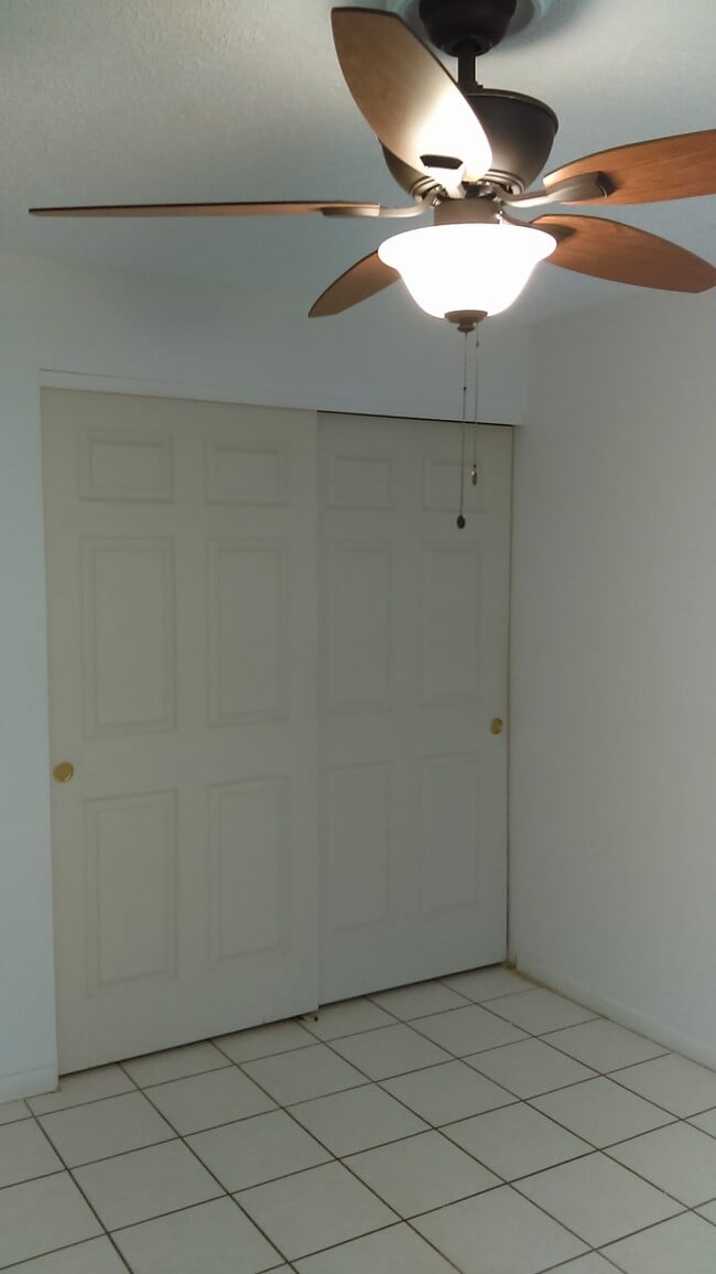 Building Photo - 8030 Orange Ave