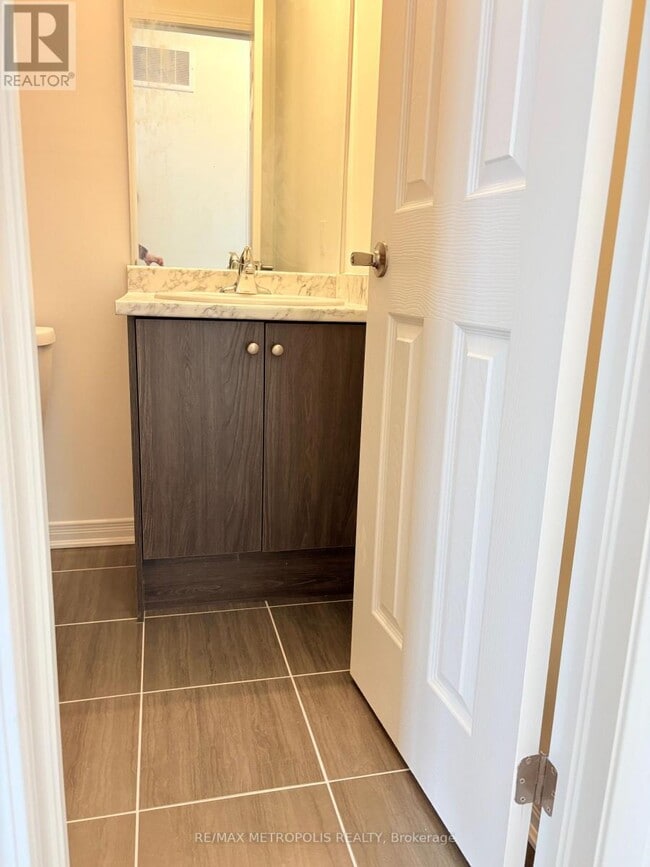 Building Photo - 4320 Ebenezer Rd