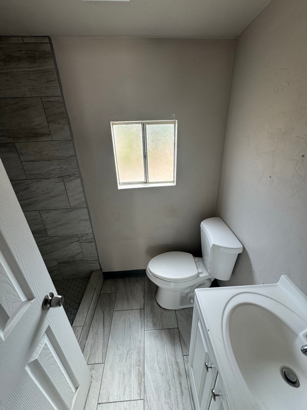 Photo - 313 W 44th St House