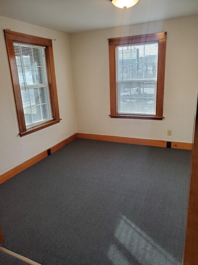 Foto del edificio - 374 Broad St