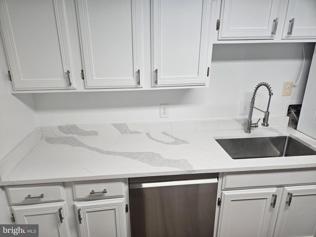 Foto principal - 4601 N Park Ave