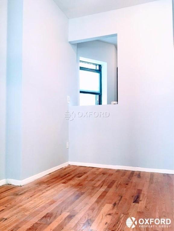Primary Photo - 322 W 49th St