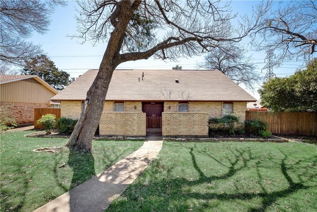Primary Photo - 3740 Kiest Crest Dr
