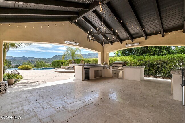 Foto del edificio - 2076 Hillsbury Rd