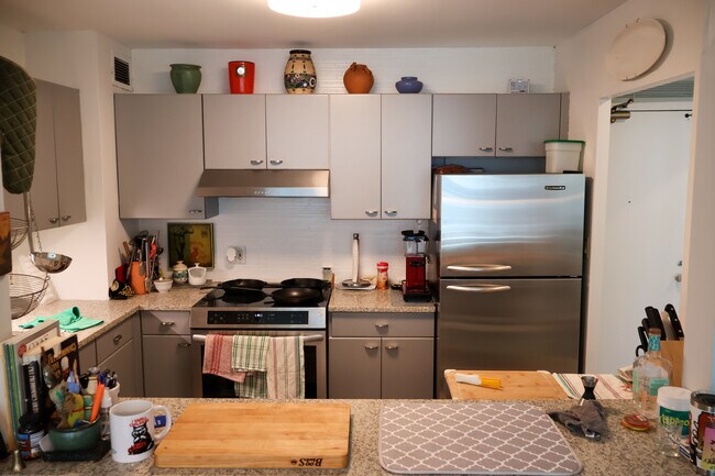Foto del edificio - 3600 N Lake Shore Dr