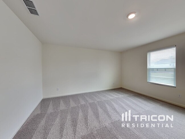 Building Photo - 657 Knightsbridge Lane Winder GA