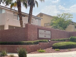Building Photo - 1317 Woodmore Dr