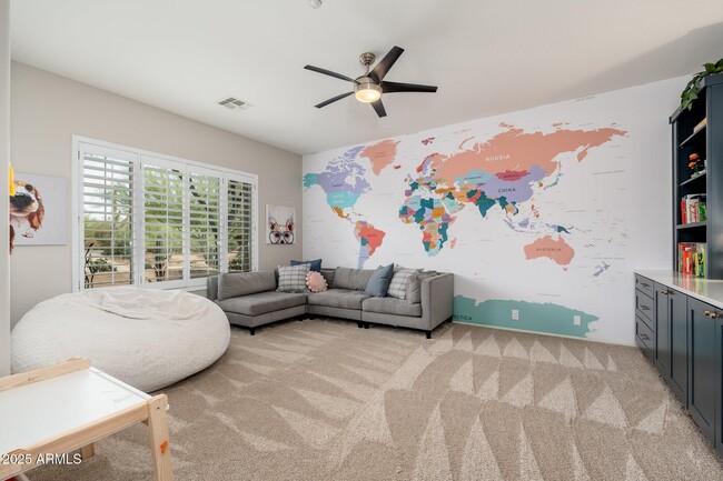 Foto del edificio - 5712 E Blue Sky Dr