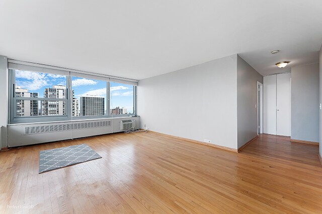 Foto del edificio - 1255 N Sandburg Ter