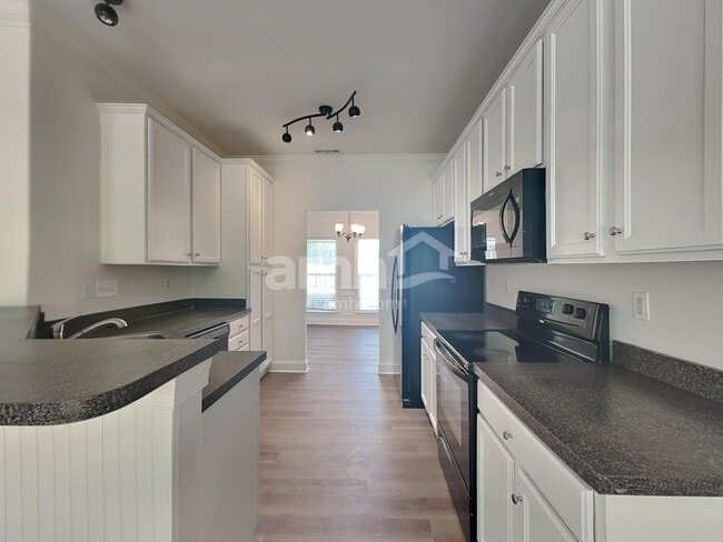 Foto del edificio - 3900 Arbor Creek Ct